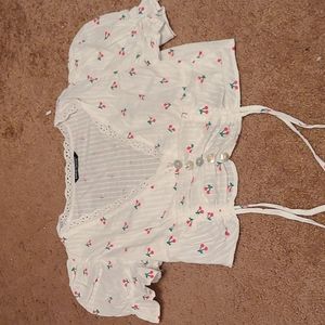 Cherry print crop top